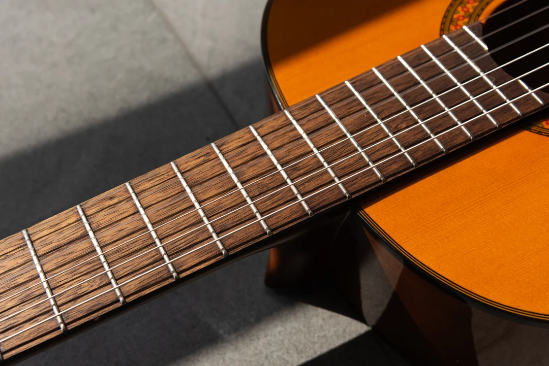 یاماها C70، سازی مناسب برای شروع نوازندگی گیتار