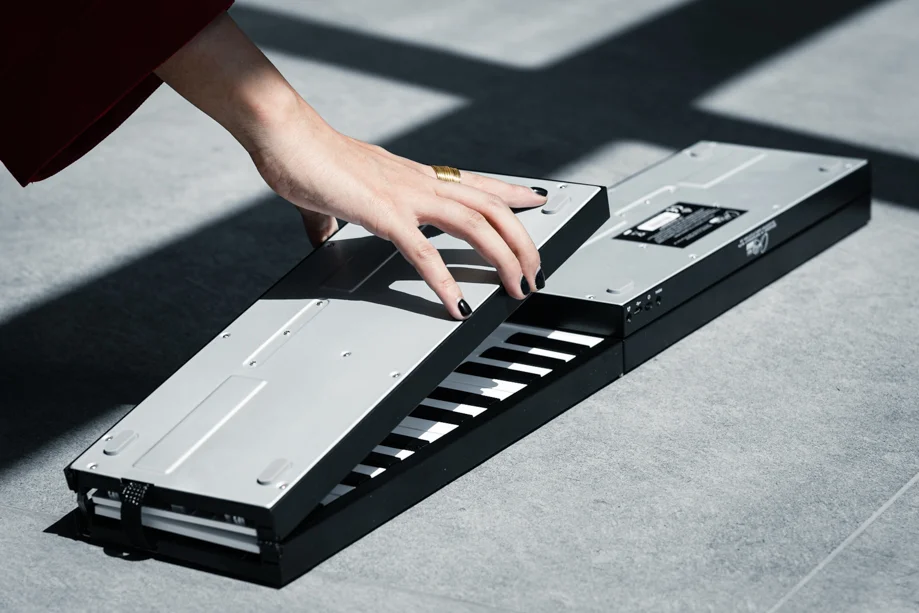 پیانو دیجیتال تاشو Blackstar مدل Carry-On 88-Key Folding BK