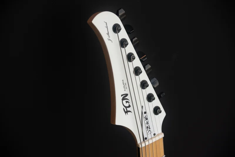 گیتار الکتریک FGN مدل JMY7-ASH-M OPW، یک گیتار هفت سیم