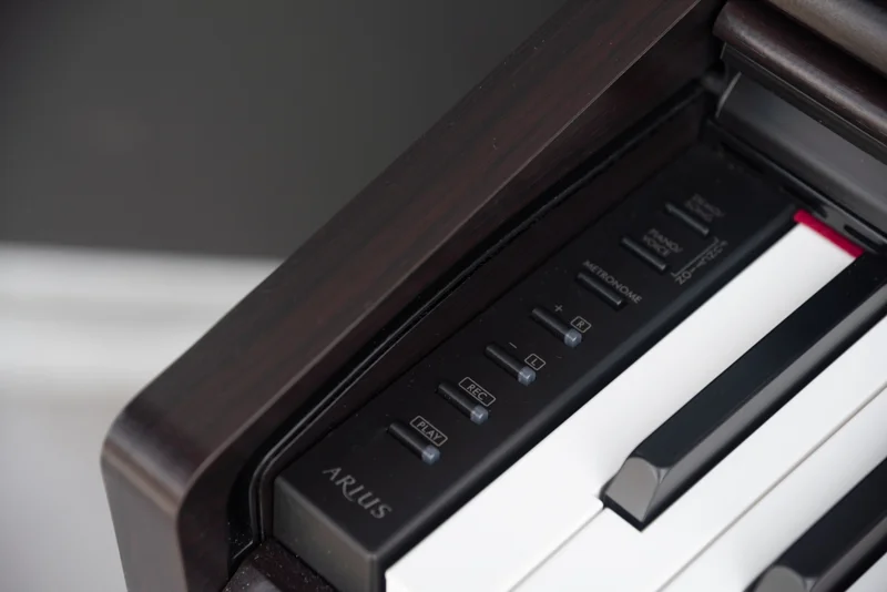 پیانو دیجیتال Yamaha مدل YDP-145 برای چه کسانی مناسب است؟