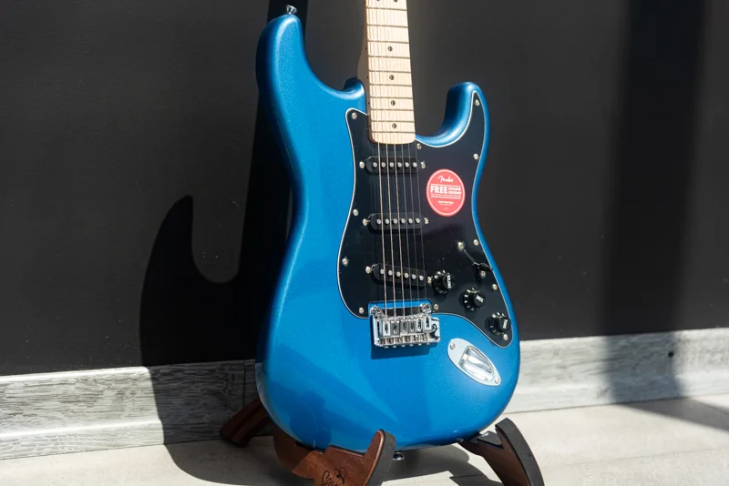 گیتار الکتریک Fender Squier مدل Affinity Series Stratocaster Lake Placid Blue برای چه کسانی مناسب است؟