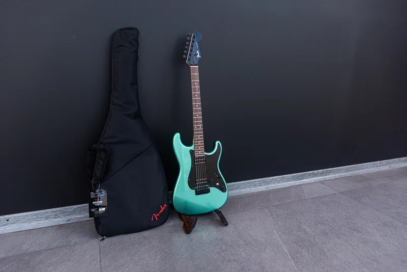 گیتار الکتریک Fender مدل Boxer Series Stratocaster HH Sherwood Green Metallic برای چه افرادی مناسب است؟