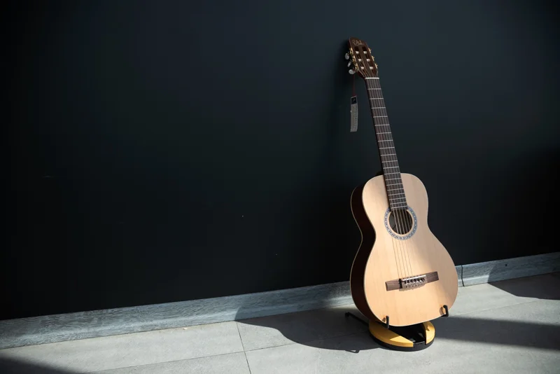 گیتار کلاسیک گودین مدل Motif: ادای احترام به گذشته، صدای آینده
